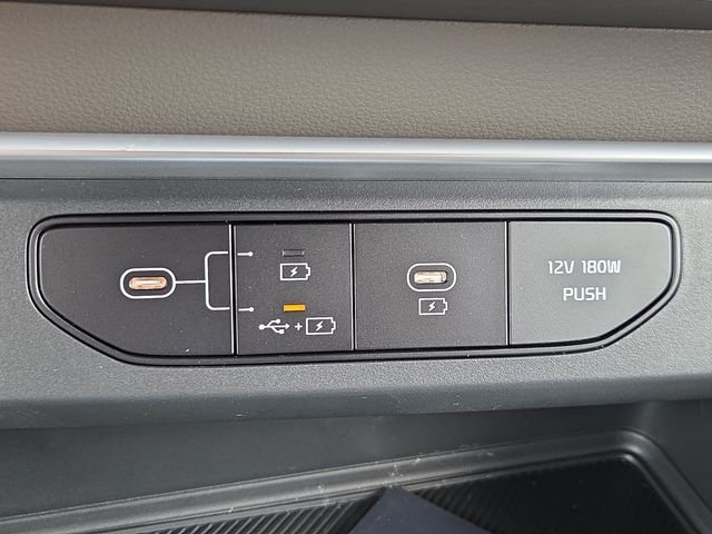 New 2027 White Kia LXS image 10