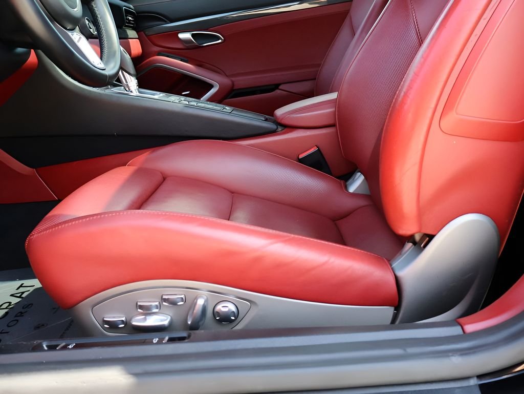 Used 2019 Jet Black Metallic Porsche Turbo S image 36