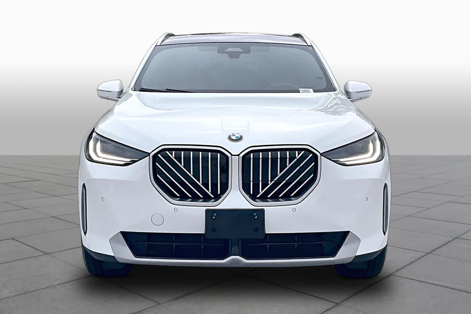 Used 2026 Alpine White BMW 30 xDrive image 7
