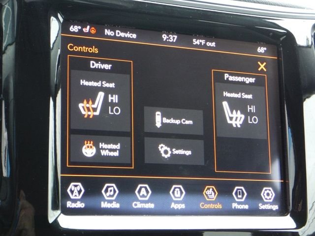 Used 2020 Silver Jeep Limited image 26