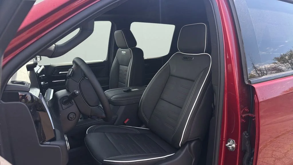 2026 GMC Sierra 1500 AT4X - Photo 23