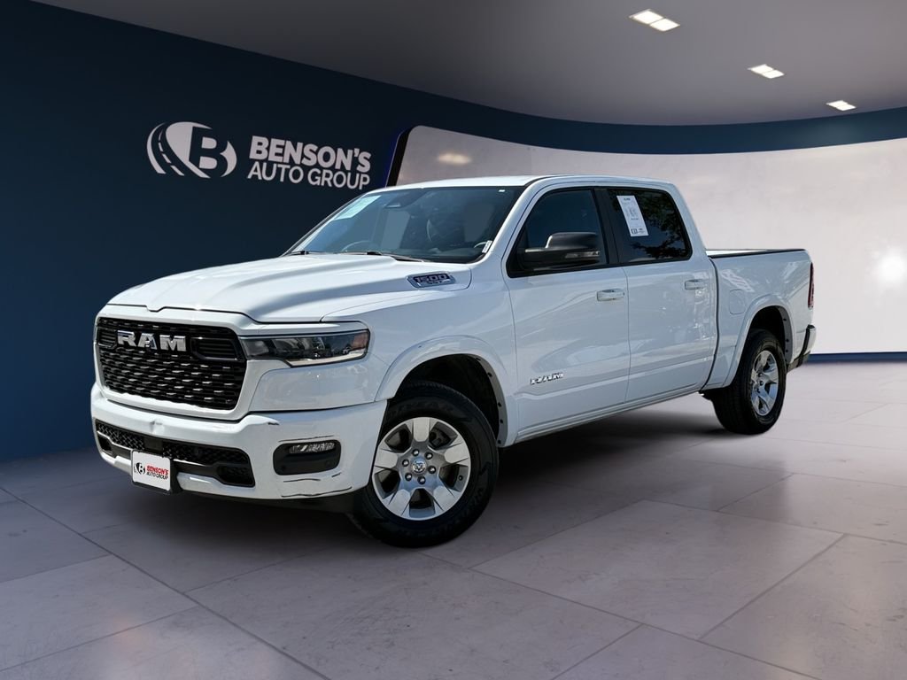 Used 2025 White Ram Big Horn/Lone Star image 1