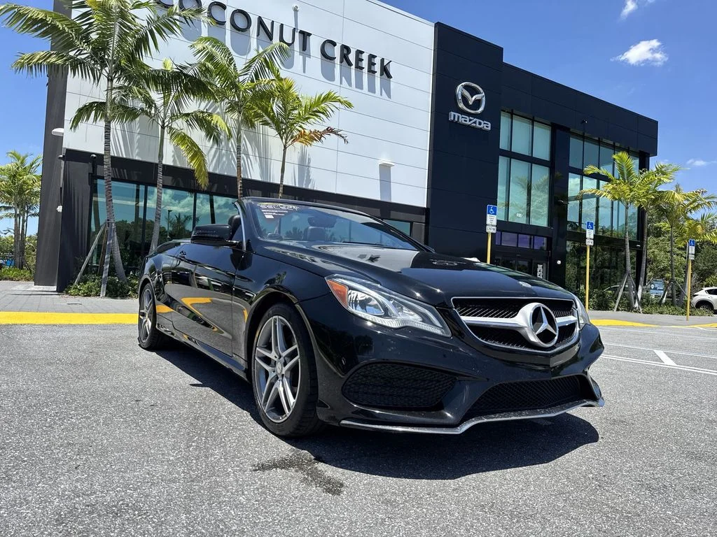 Used 2016 Obsidian Black Metallic Mercedes-Benz E 400 image 30