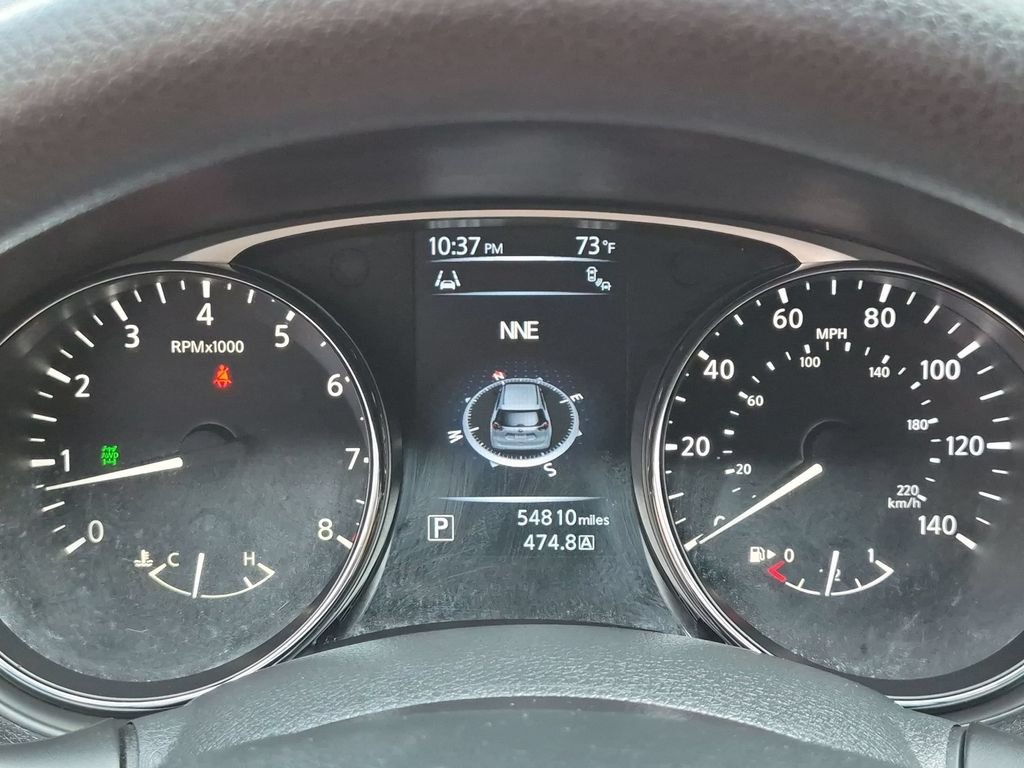Used 2014 White Nissan SV image 13