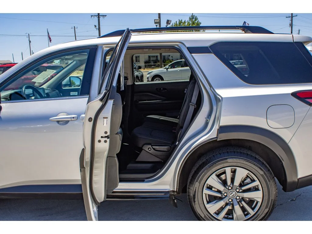 Used 2024 Brilliant Silver Metallic Nissan SV image 20