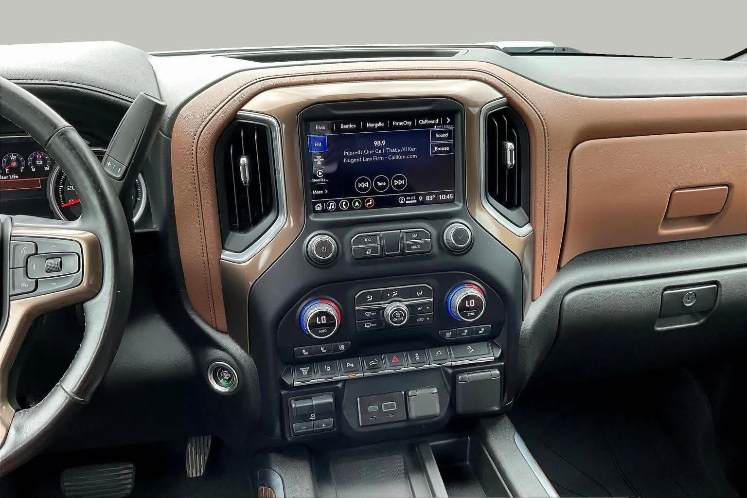 Used 2023 Iridescent Pearl Tricoat Chevrolet High Country image 13