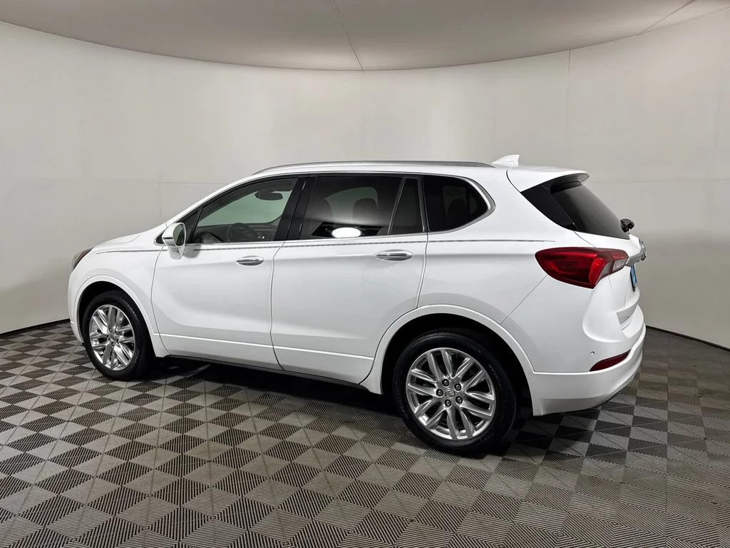 Used 2020 SUMMIT WHITE Buick Premium image 11