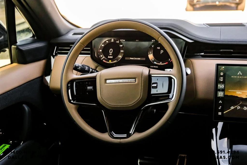 New 2026 Fuji White Land Rover Dynamic SE image 15