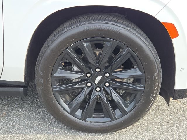 Used 2022 White Cadillac Sport Platinum image 11