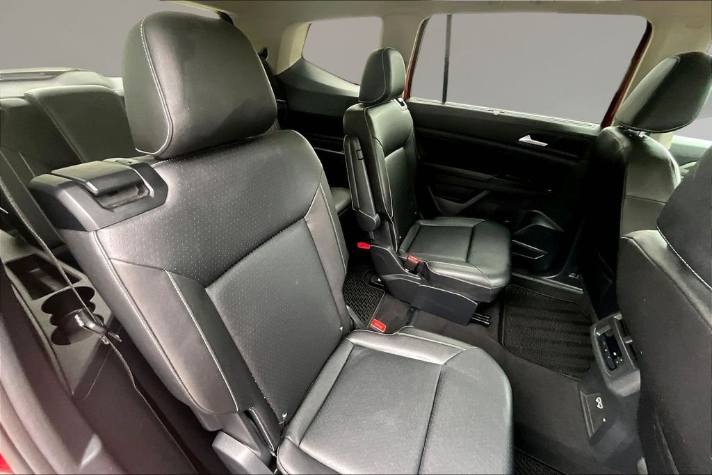 Used 2021 Red Metallic Volkswagen SEL image 24
