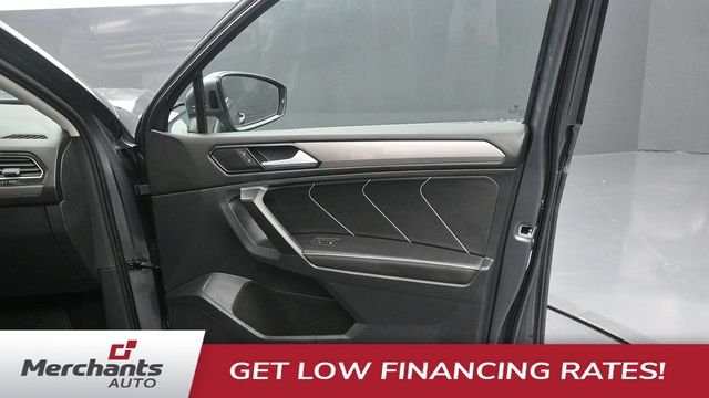 Used 2023 White Volkswagen 2.0T SE image 14
