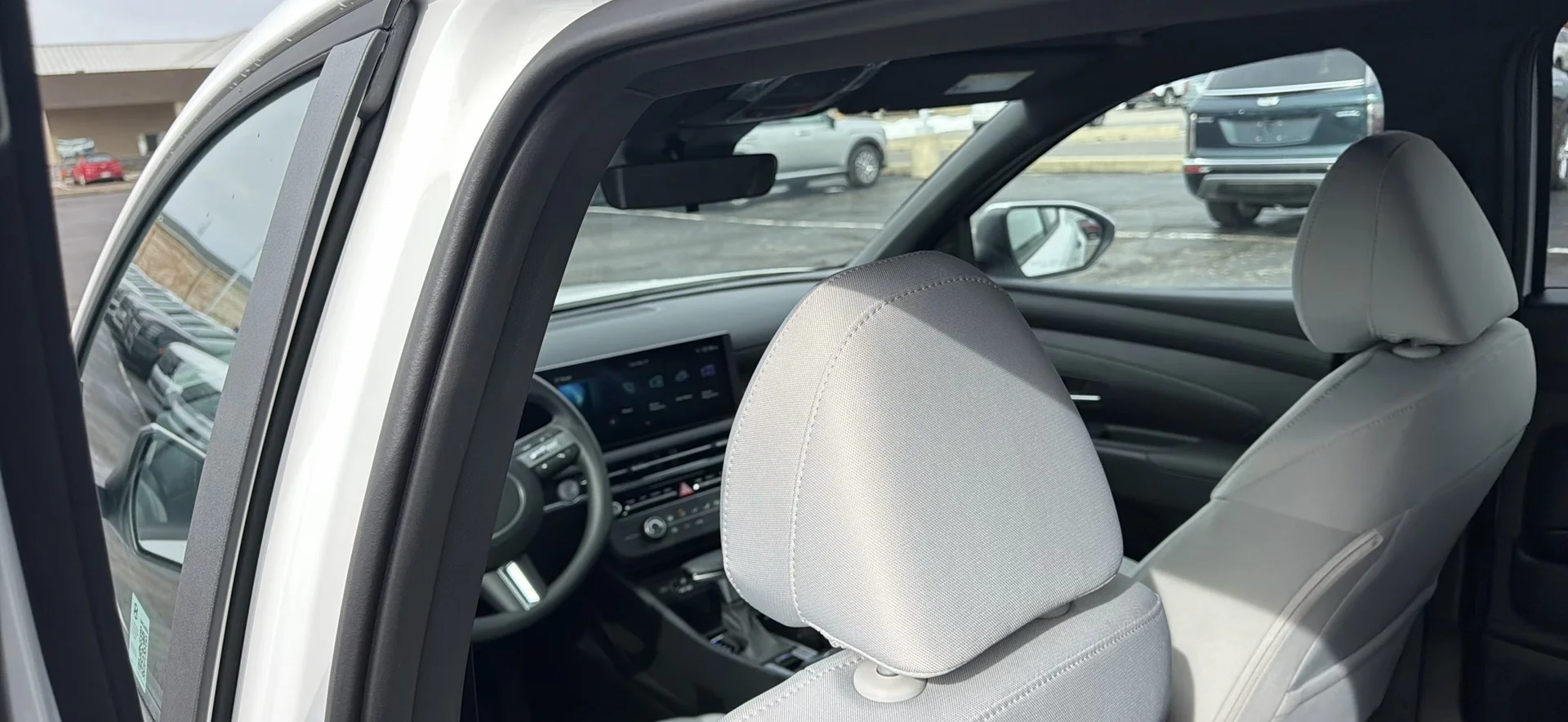 New 2026 Atlas White Hyundai SE image 11