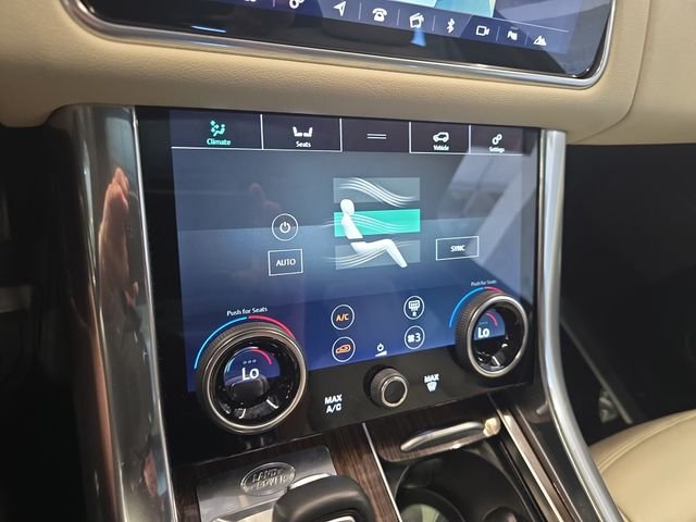 Used 2019 Blue Land Rover HSE image 27