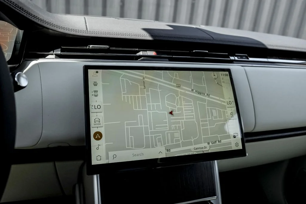 New 2026 Batumi Gold Land Rover SE image 12
