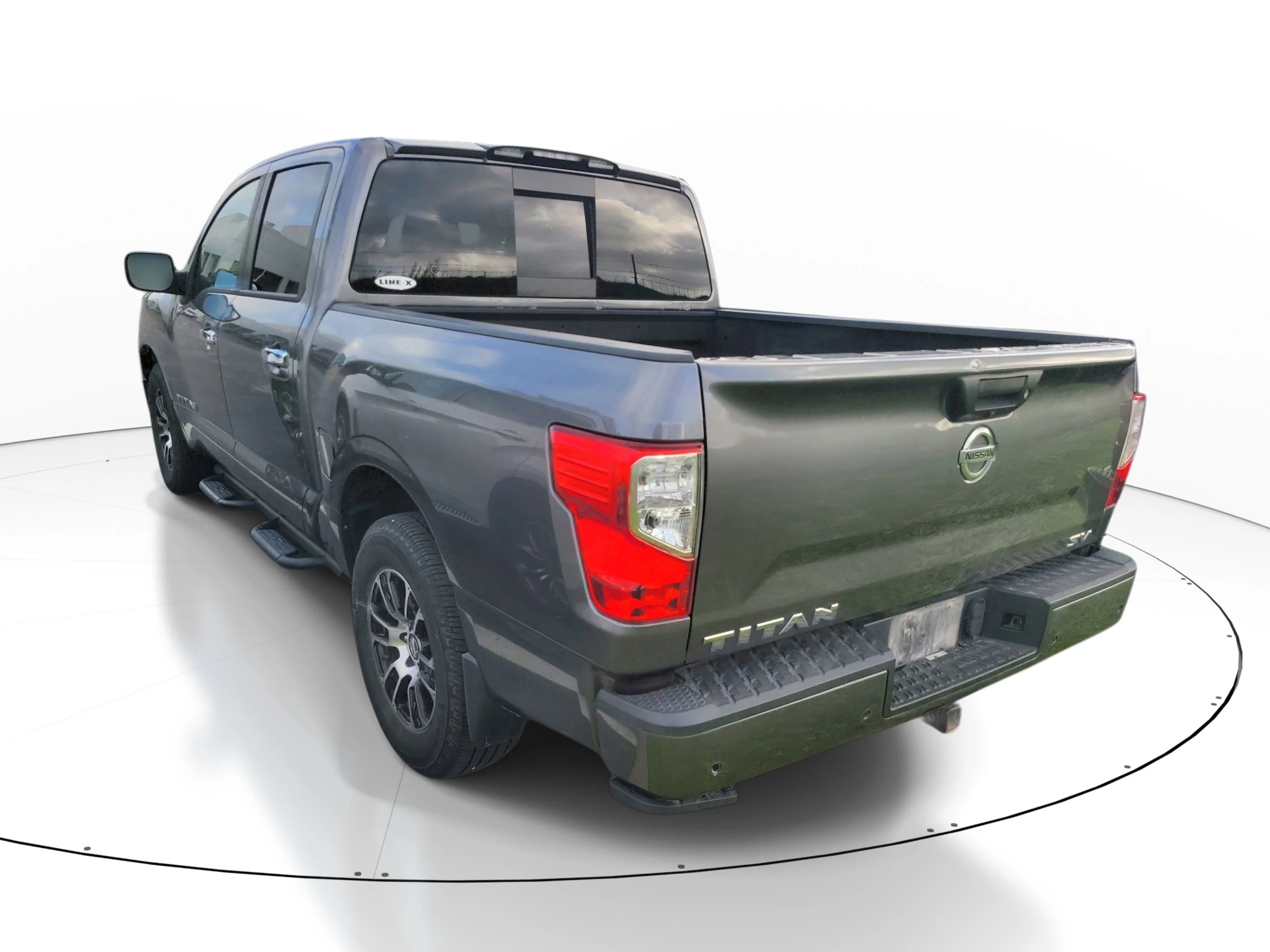Used 2021 Gun Metallic Nissan SV image 6