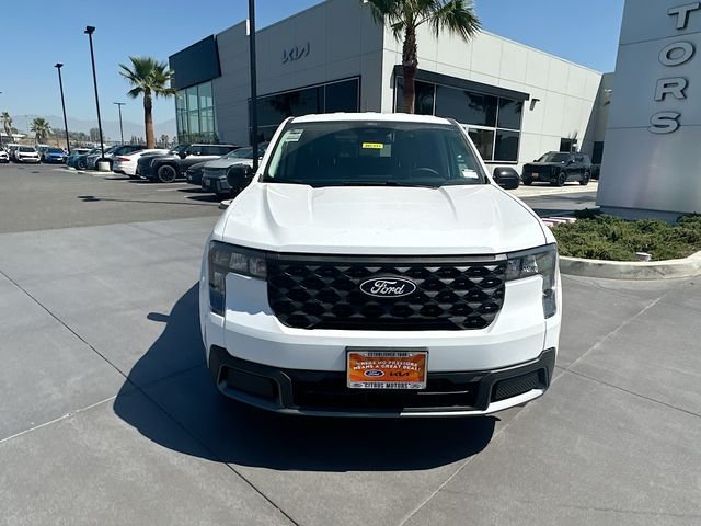 New 2026 Oxford White Ford XLT image 2