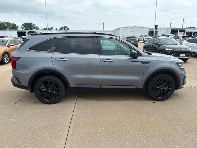 Used 2021 Gray Kia SX image 2