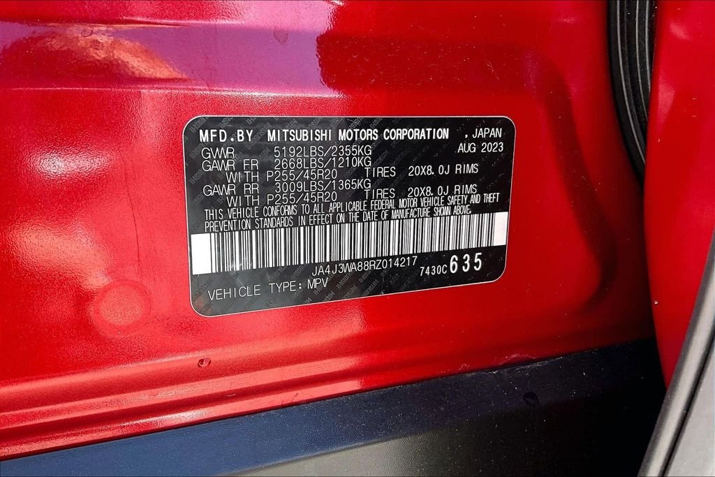 Used 2024 Red Mitsubishi SEL image 32