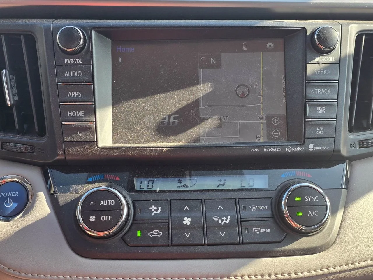 Used 2016 Gray Toyota XLE image 14