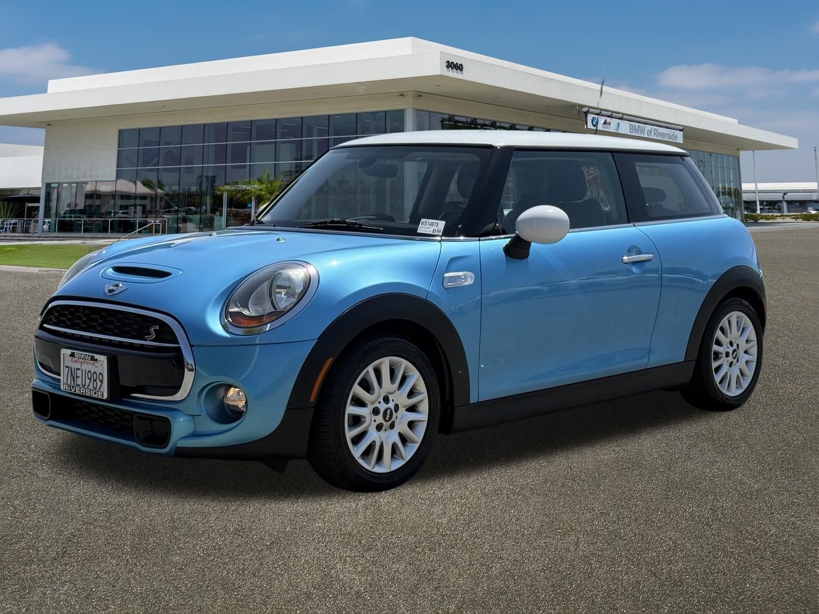 Used 2016 Blue MINI Base image 4