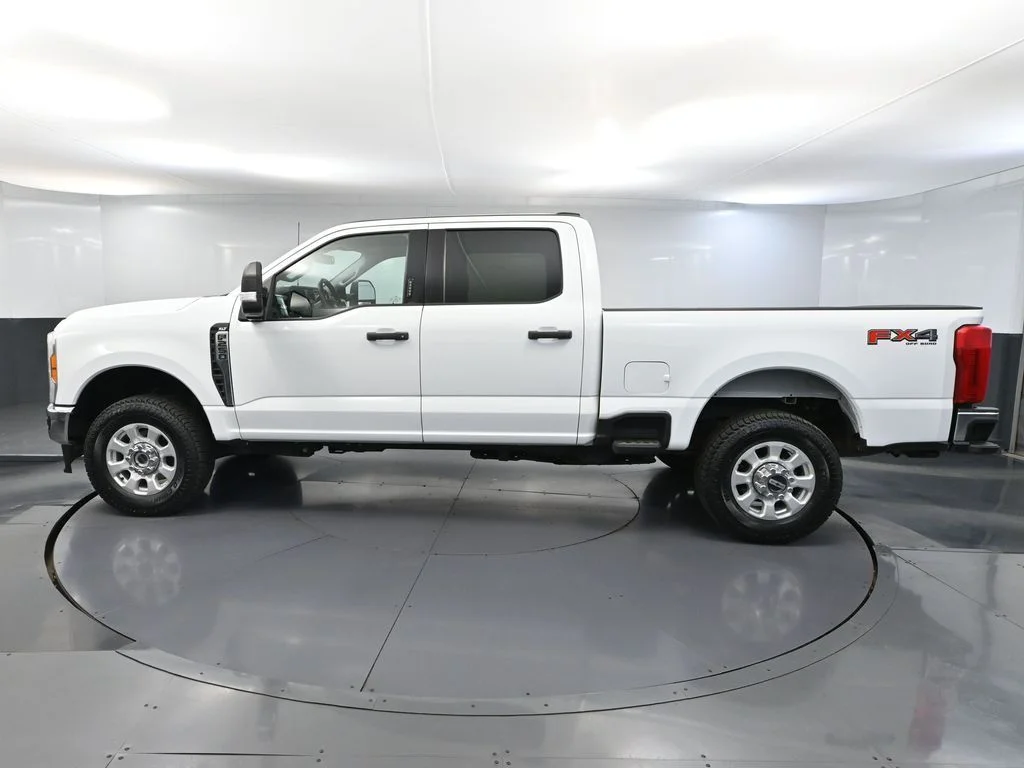 2023 Ford F-250 Super Duty XLT - Photo 10