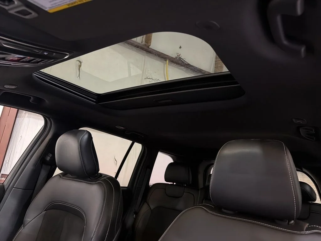 Used 2023 White Jeep Altitude X image 25