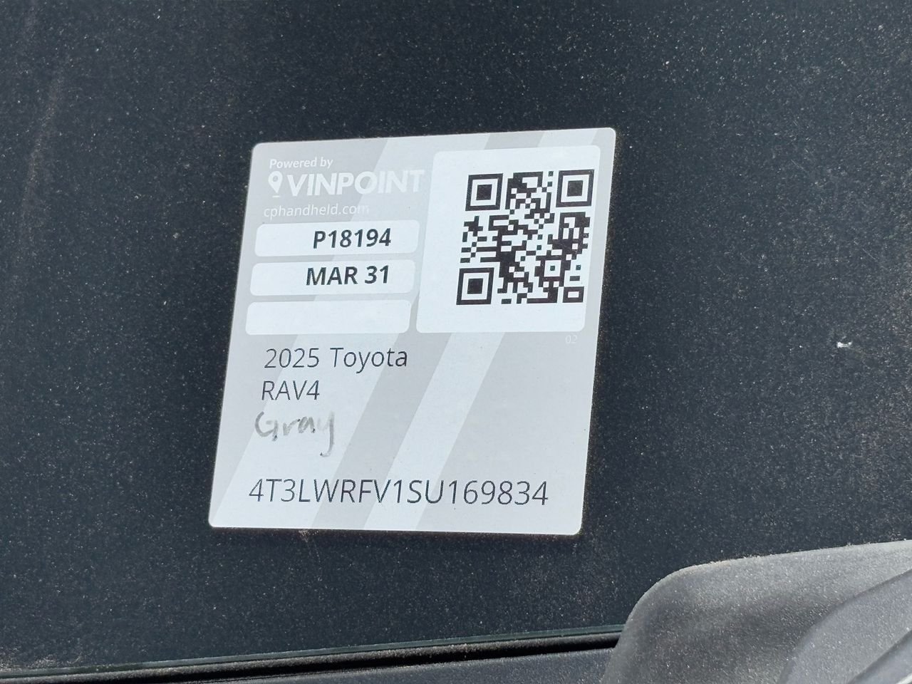 2025 Toyota RAV4 LE - Photo 30