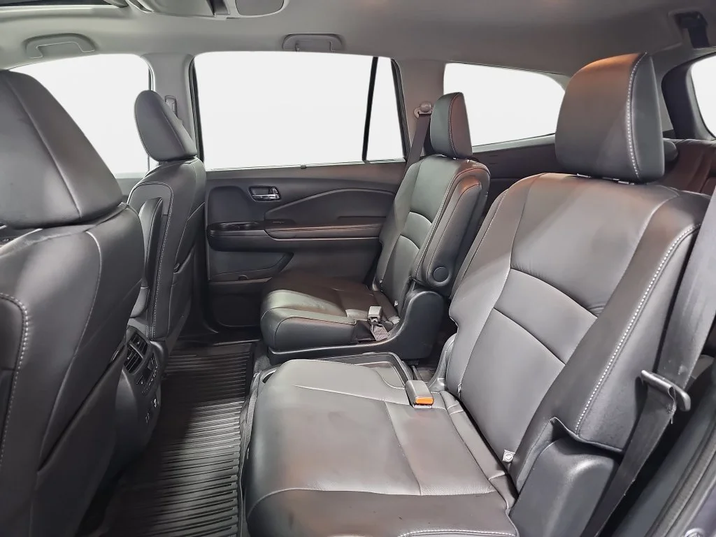 Used 2022  Honda Touring image 12