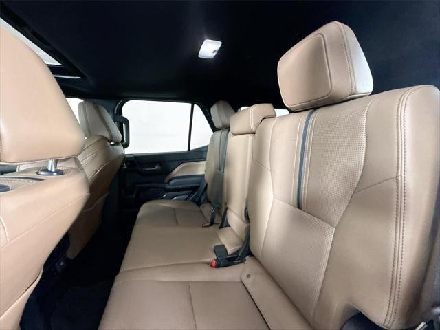 Certified Used 2025 BLACK Toyota  image 32