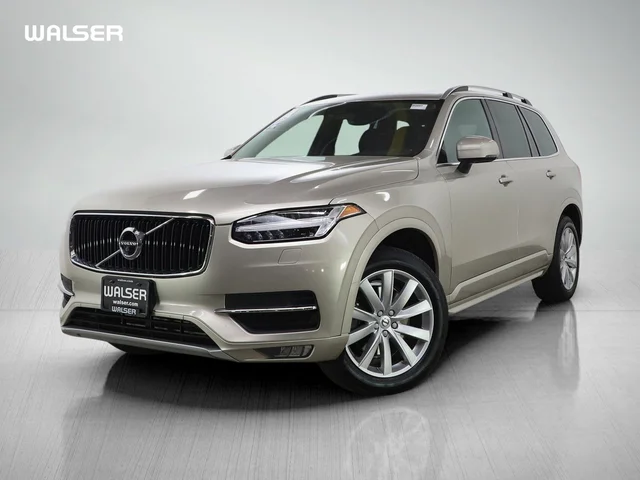 2016 Volvo XC90 Momentum