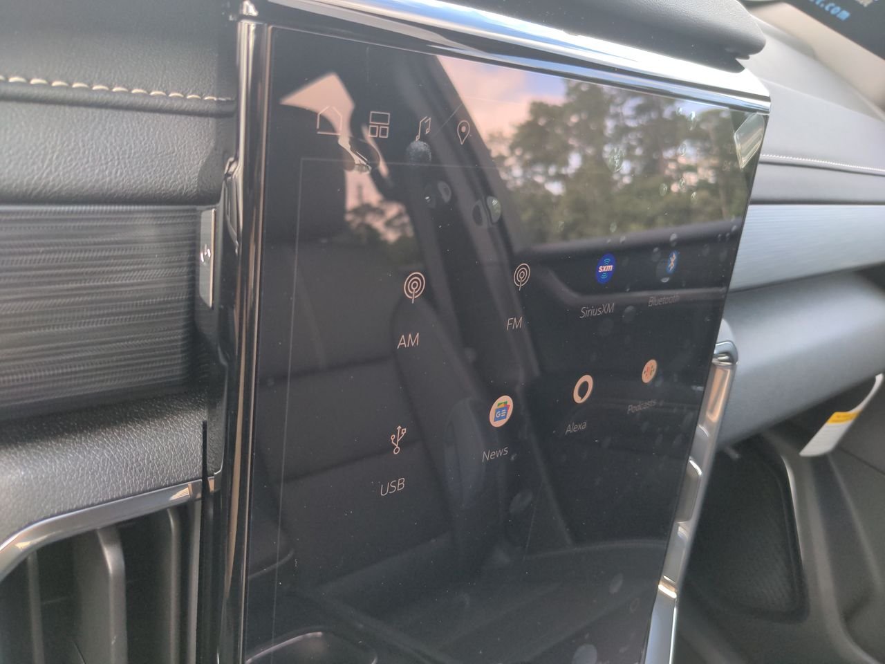 2025 GMC Acadia Elevation - Photo 13