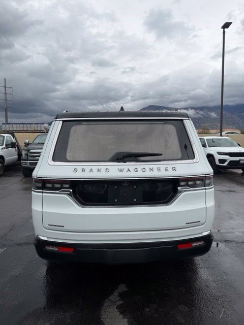 Used 2022 Bright White Clearcoat Jeep Series III image 7