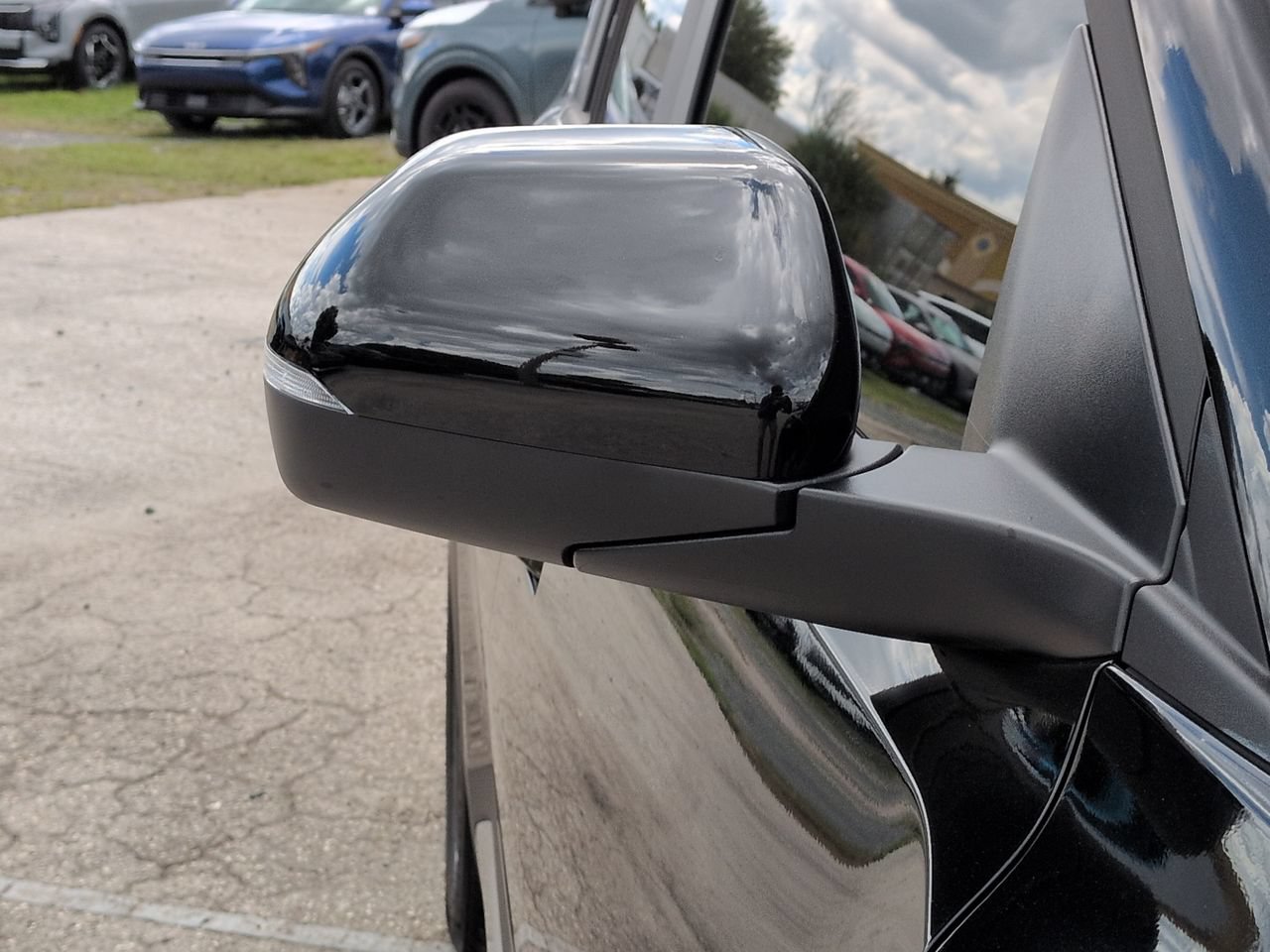 New 2027 Aurora Black Pearl Kia Wind image 12