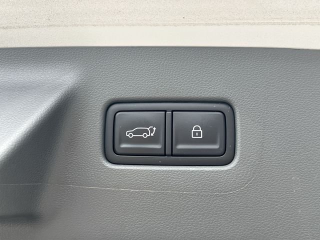 Certified Used 2025 Silver Hyundai Calligraphy image 44