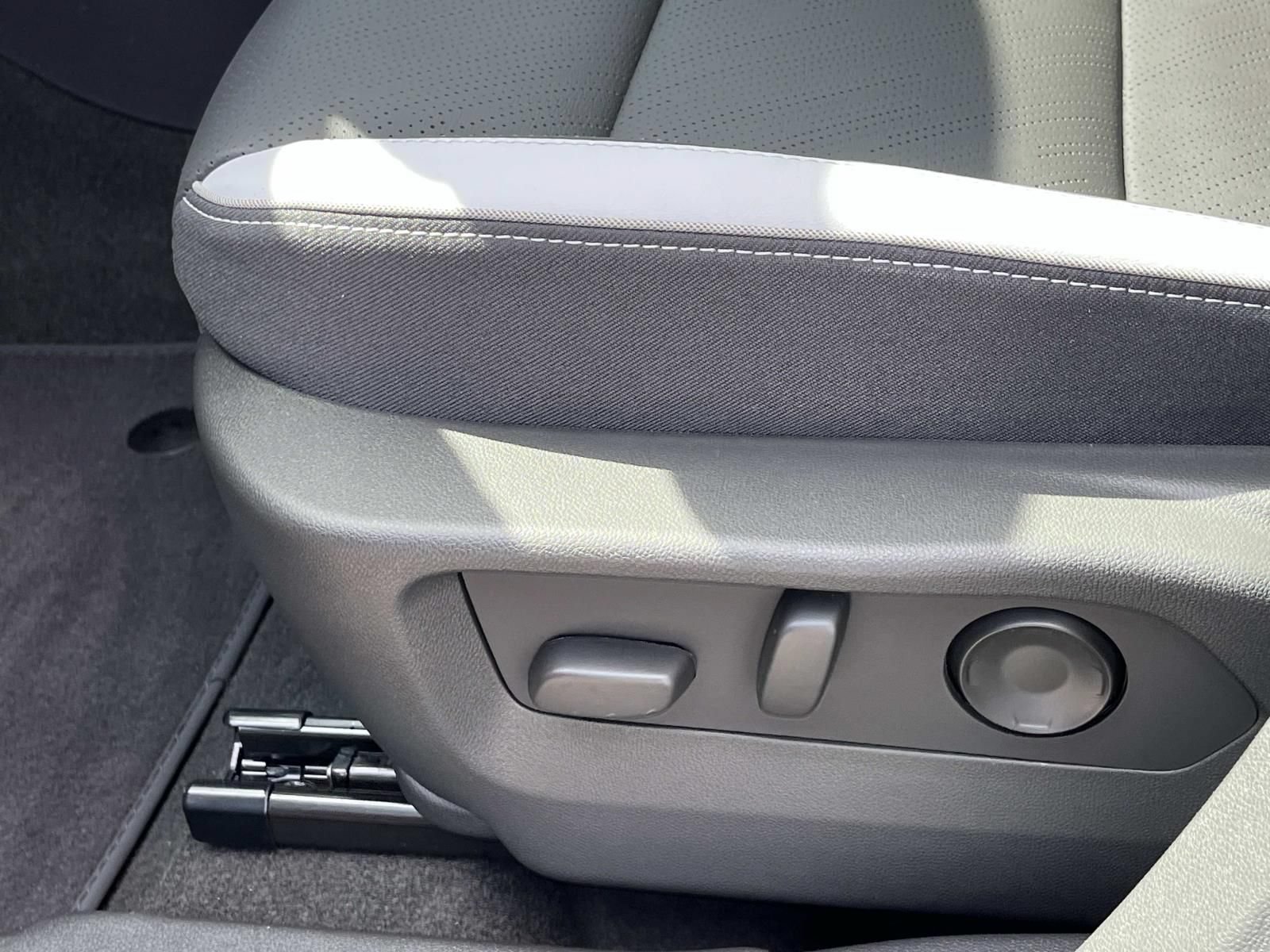 New 2026 Ebony Twilight Metallic Buick Sport Touring image 23