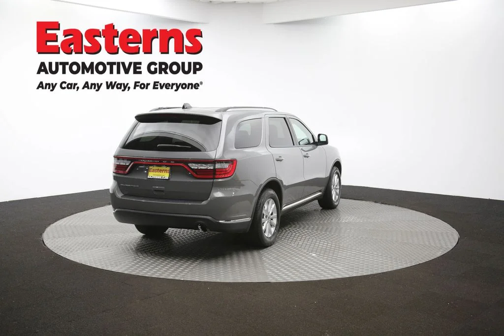 Used 2023 Gray Dodge SXT image 38