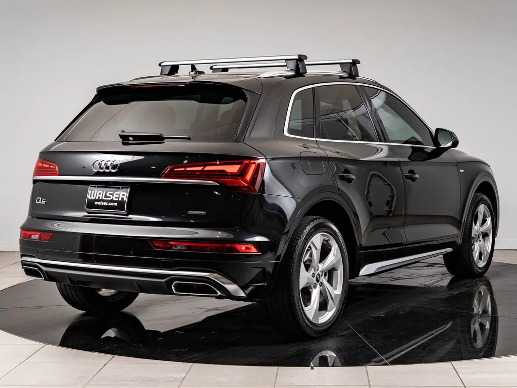 Used 2023 Black Metallic Audi 45 S line Premium image 10