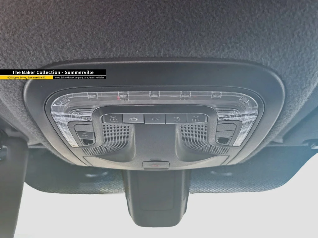 New 2026 White Mercedes-Benz AWD Cargo image 19