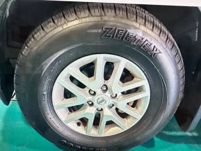 Used 2020 Gray Nissan SV image 2