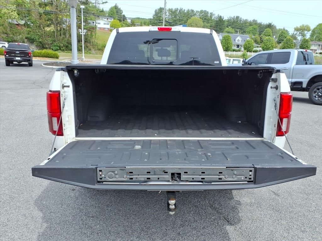 Used 2018 White Platinum Clearcoat Metallic Ford King Ranch image 11