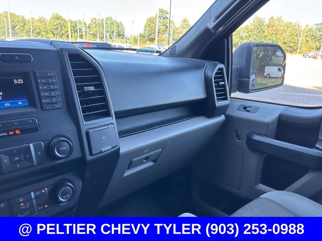 Used 2015  Ford XL image 14