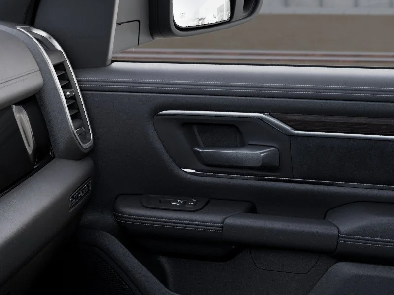 New 2026 Granite Crystal Metallic Clear-Coat Exterior Paint RAM Laramie image 27