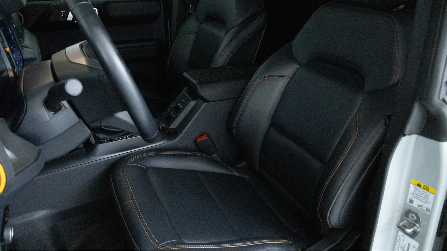 Used 2024 Green Ford Badlands image 12