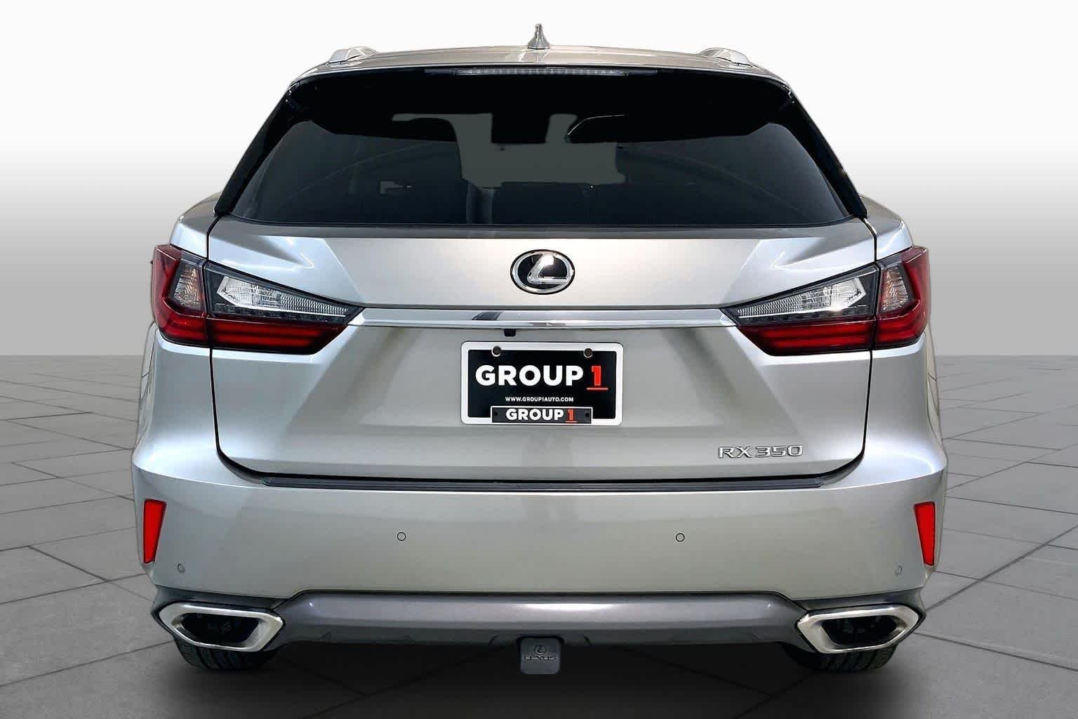 Used 2017 Atomic Silver Lexus  image 4