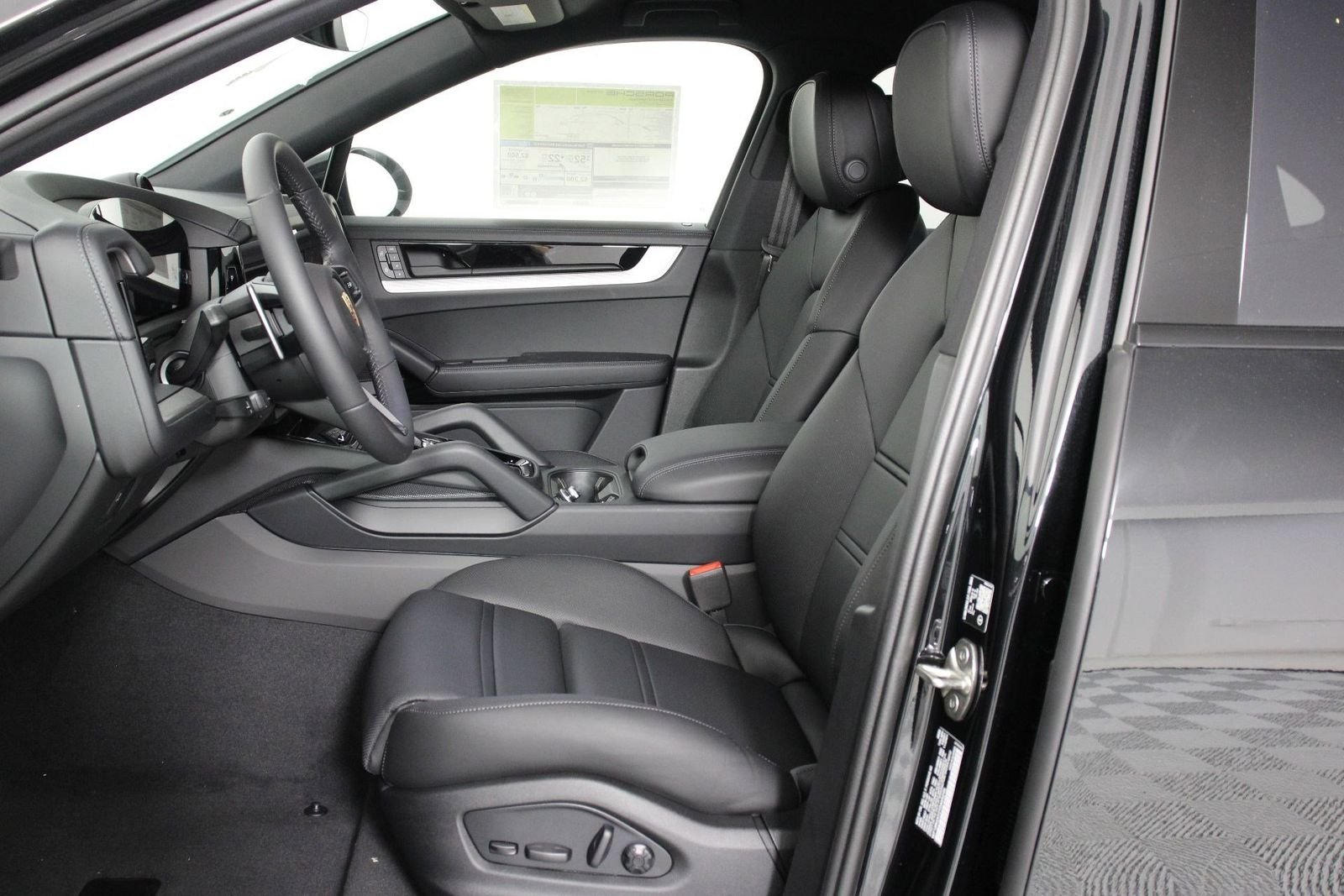 2026 Porsche Cayenne Coupe S E-Hybrid - Photo 5