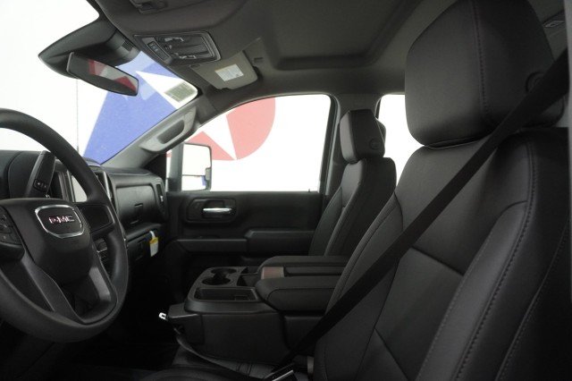 2026 GMC Sierra 3500HD Pro - Photo 18