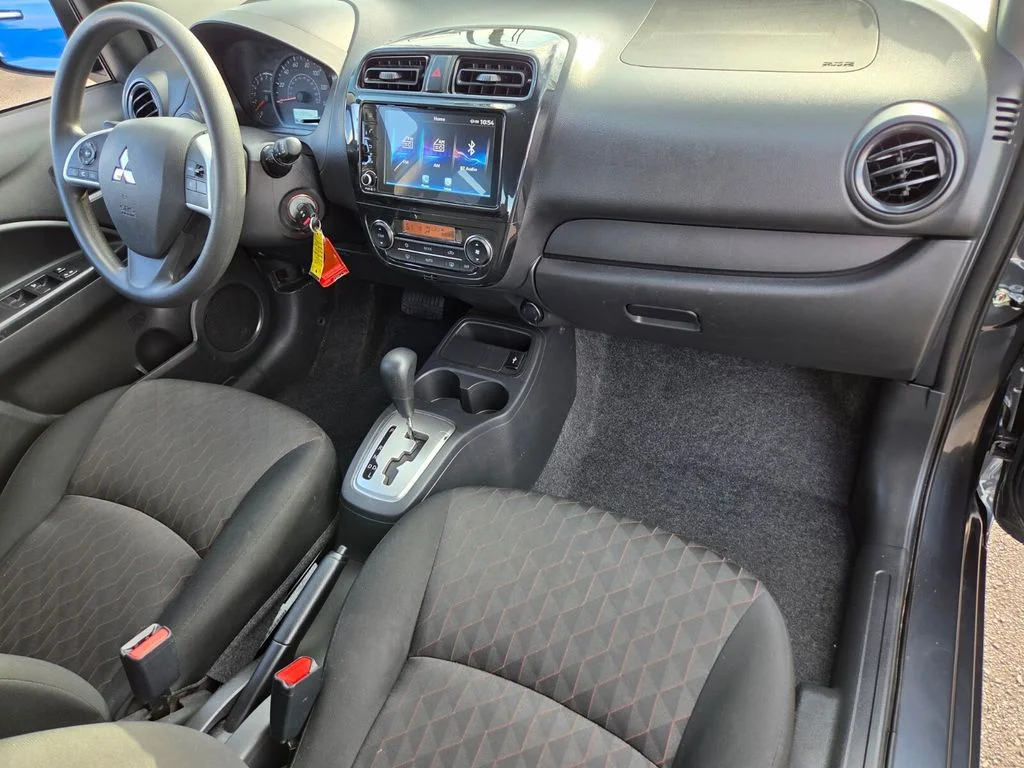 Used 2024  Mitsubishi ES image 19