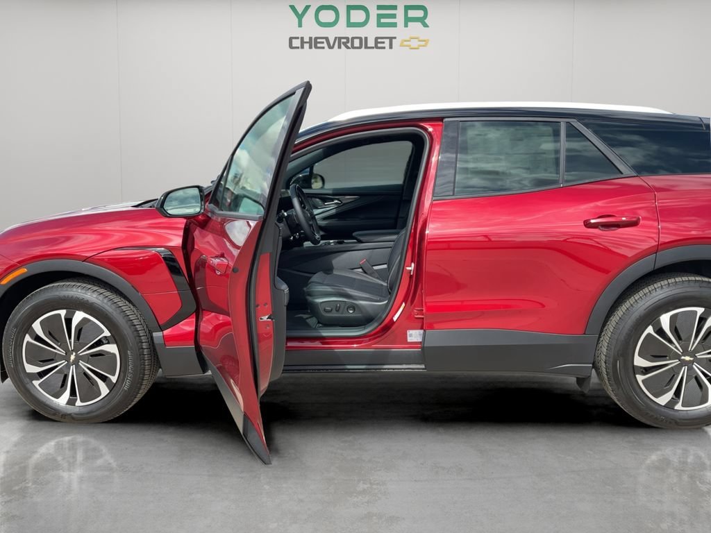 New 2026 Radiant Red Tintcoat Chevrolet LT image 39