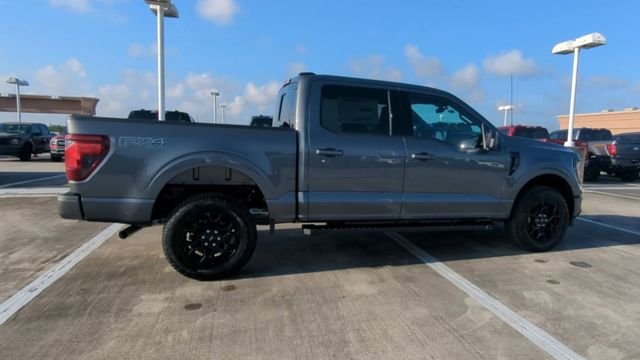 New 2026 Carbonized Gray Metallic Ford XLT image 97
