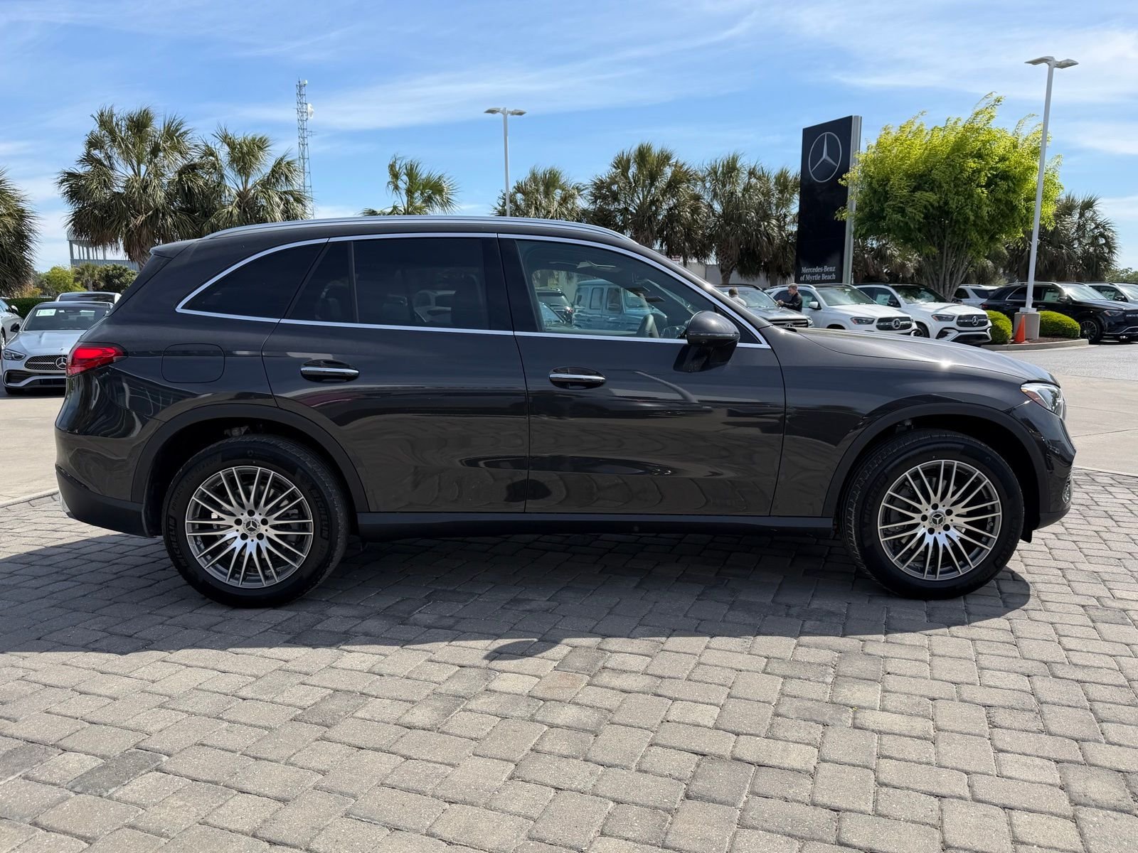 New 2026 Graphite Grey Metallic Mercedes-Benz GLC 300 image 8